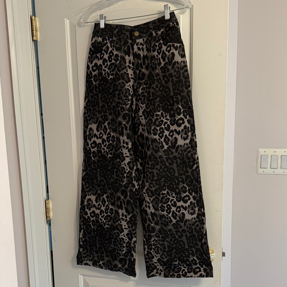 Cider Black and Gray Animal Print Pants